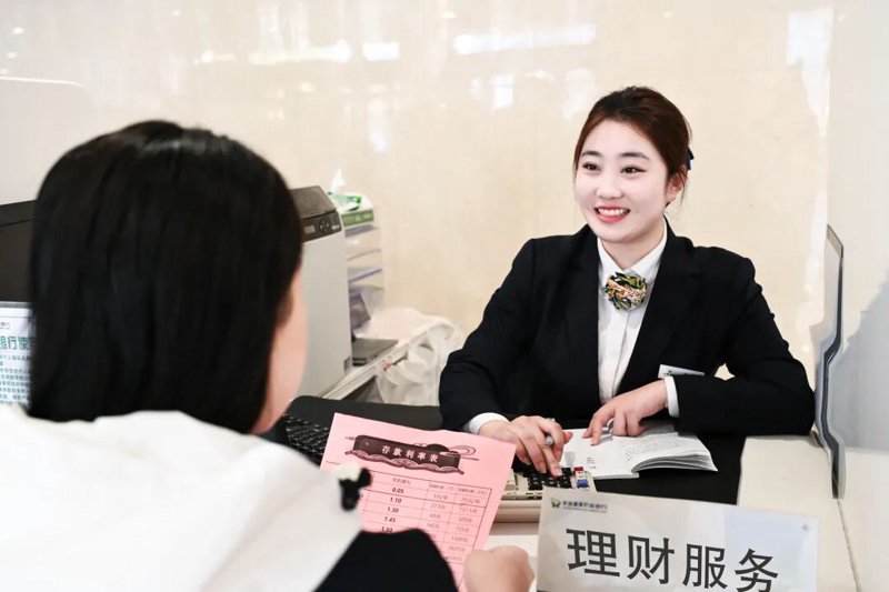 互联网金融服务：如何高效利用这些工具